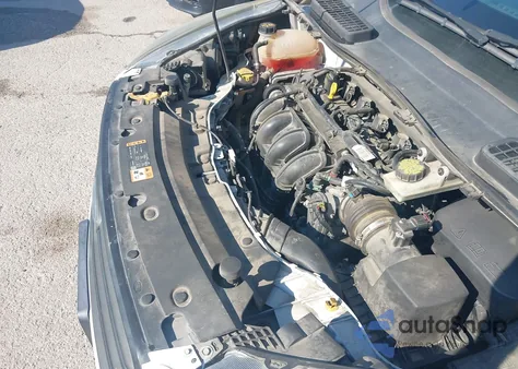 2018 Ford Escape S z USA, uszkodzony, nr VIN 1FMCU0F74JUB42220